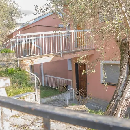 Апартаменты 033 - Casa Oasi Di Pace Moneglia Nel E Nella Natura A 7 Minuti Dal Mare *